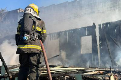 Incêndio atinge residência em Criciúma