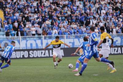 Com gol no último minuto, Tigre evita derrota para o Avaí e segue no G4
