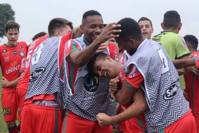 Com goleada, Próspera retorna para o futebol profissional