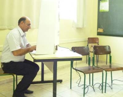 Juca Réus e Jaimir Comin já votaram, em Treviso 