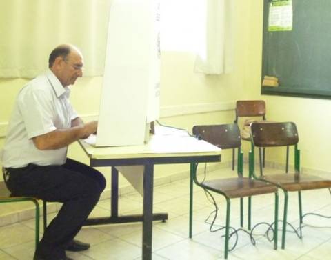 Juca Réus e Jaimir Comin já votaram, em Treviso 