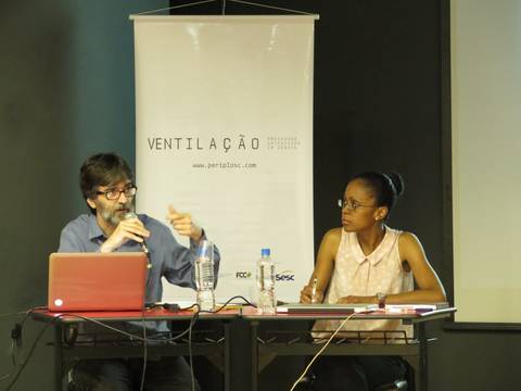 Processos artísticos são apresentados em debate 