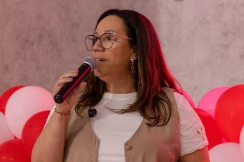 Morre a jornalista Cris Freitas