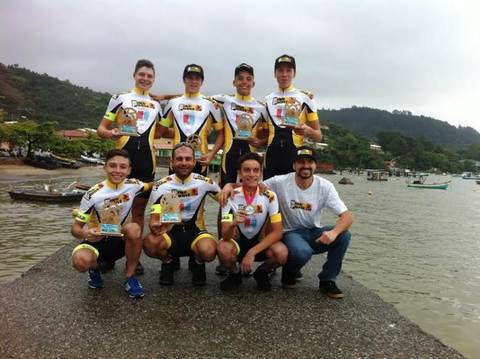 Ciclismo de Içara conquista seis troféus em campeonato estadual
