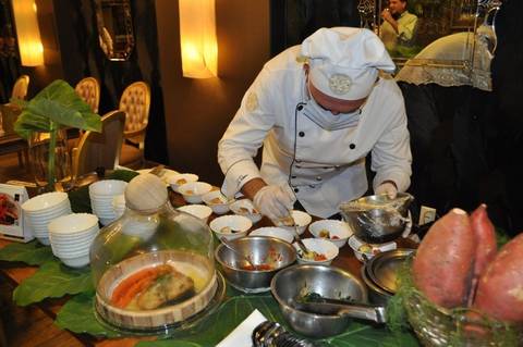 Dia dos Namorados: setor de gastronomia se prepara para a data, mas com poucas reservas