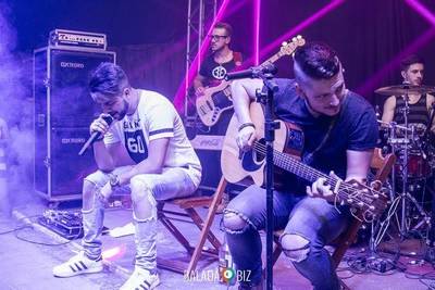 VÍDEO: Brenno e Edu lançam clipe de 'As Donas da Noite'