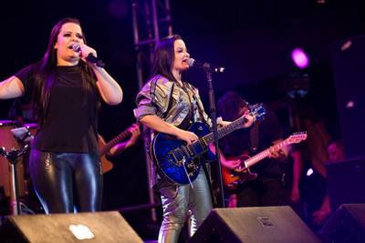 Maiara e Maraisa se apresentam nesta quinta-feira em Balneário Rincão