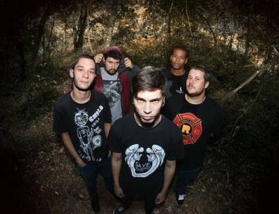 Banda Metalcore se apresenta em Criciúma  