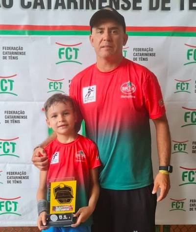Tenista do Mampituba/FME Criciúma é vice-campeão Sul-Brasileiro 
