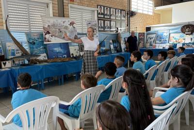 “Projeto Mundo Aquático” reúne cerca de 400 crianças em exposição