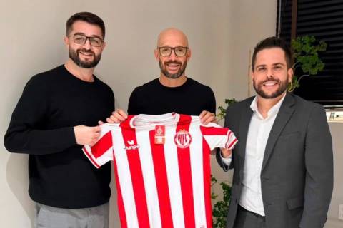 Hercílio Luz renova com Rogério Corrêa para disputa da Série A do Catarinense