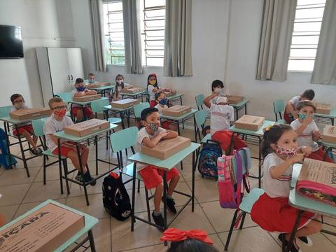 Rede municipal de Içara retorna às aulas nesta segunda-feira