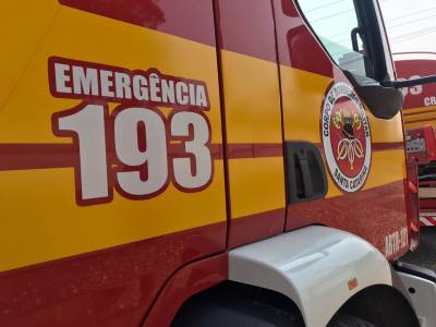 Residência de alvenaria é atingida por incêndio em Criciúma 