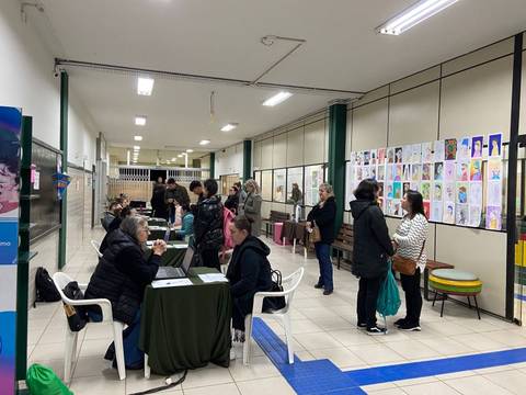 Colégio Satc promove encontro com pais e exposição de projetos estudantis