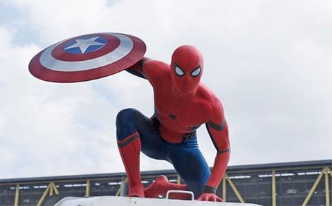 Homem-Aranha é herói fundamental para crianças e adolescentes