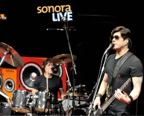 RPM e seu novo álbum, Elektra