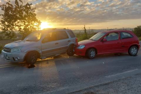 Criança de 3 anos fica ferida em colisão traseira na SC-443, em Morro da Fumaça