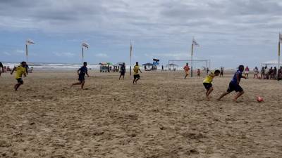 A bola começa a rolar na arena Sobre as Ondas