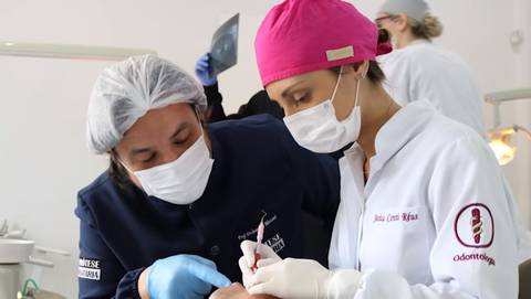 Programa Odontologia em Foco traz entrevistas, dicas e tendências