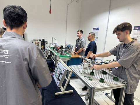 Mundo Senai recebe mais de 1500 estudantes no Sul de Santa Catarina 
