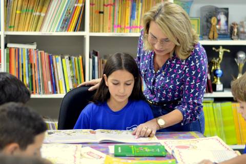 Projeto de leitura transforma rotina de alunos da Escola Jorge Bif, em Siderópolis