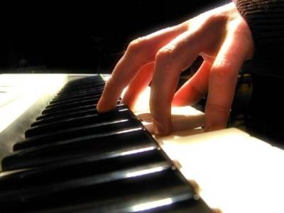 Acic abre inscrições para aulas de piano