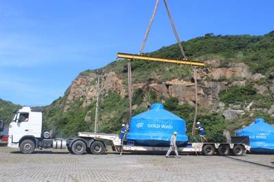 Porto de Imbituba recebe importação de geradores de energia eólica