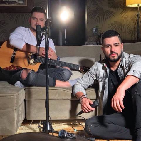VÍDEO: Brenno e Edu disponibilizam músicas para download