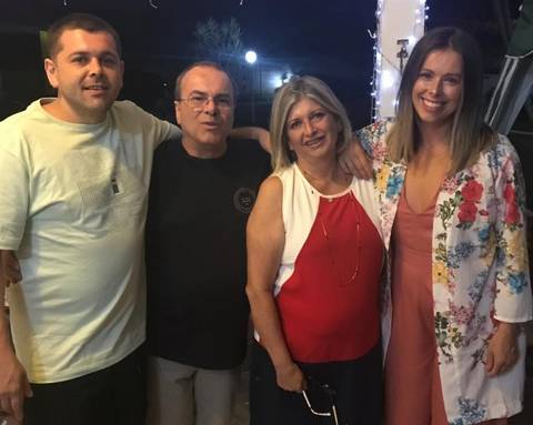 Hamburgueria 1335: uma família apaixonada por cozinhar 