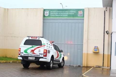 Homem é encaminhado ao Presídio Regional de Criciúma devido à dívida de R$ 24 mil