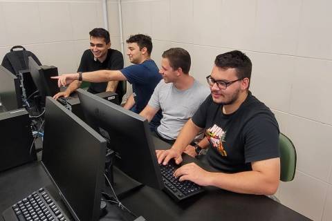 Alunos da UniSatc criam sistema que ajuda a conservar vacinas com tecnologia digital