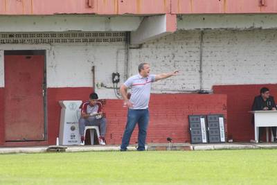 Hercílio Luz demite técnico, comissão técnica e diretor de futebol