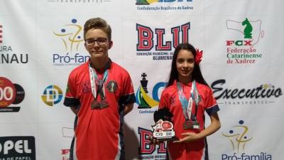 Içarense é campeã brasileira de xadrez em Blumenau