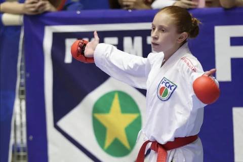 Atleta do Sul brilha em seletiva nacional e entra para a Seleção Brasileira de Karatê