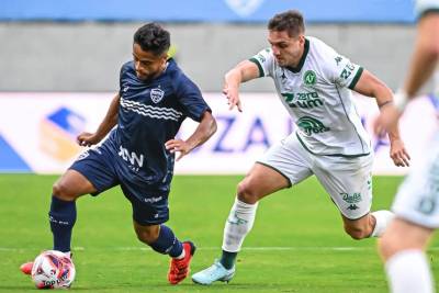 Barra abre vantagem na decisão do Catarinense