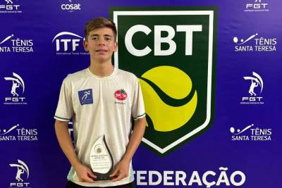 Tenista do Mampituba/FME Criciúma é vice-campeão em Torneio Sul-Americano