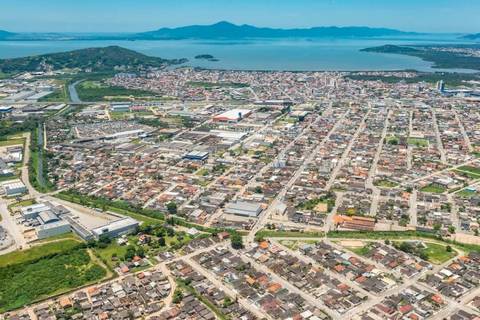 Pelo Estado 15/08: Santa Catarina terá mais vereadores em 2025