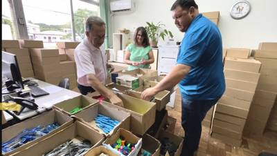 Prefeitura de Maracajá distribuirá kits escolares a todos os alunos a partir desta segunda-feira