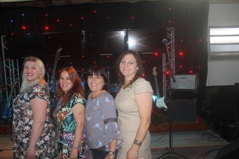 Comunidade de Santaninha em Festa