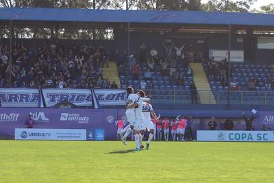 Atlético Tubarão vence Joinville por 2 a 0 na Copa Santa Catarina 