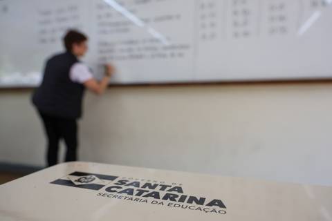 Gabarito preliminar do segundo dia de prova do maior concurso público da Educação de SC é divulgado
