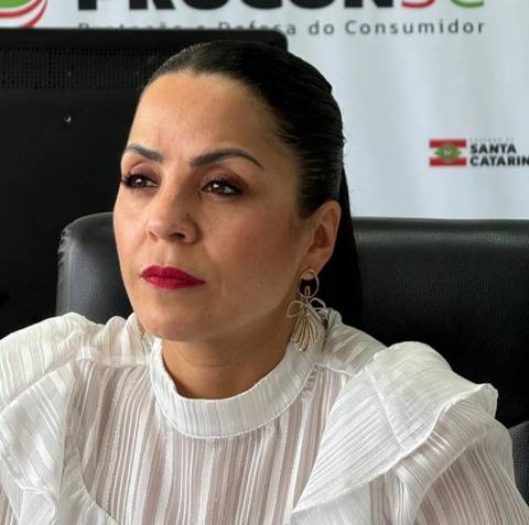 Pelo Estado Entrevista 19/08: Michele Alves Rebelo, diretora do Procon de Santa Catarina