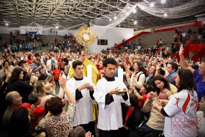 Evento religioso deve reunir quatro mil pessoas 