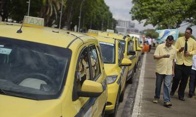 Santa Catarina tem 800 motoristas contemplados com o segundo lote do Benefício Taxista