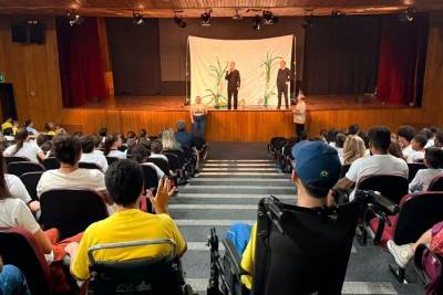 AnimaMão: diferentes linguagens amplificam oportunidade de acesso ao teatro