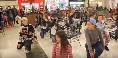 VÍDEO: Dia mundial da dança é comemorado com Flash Mob no Nações