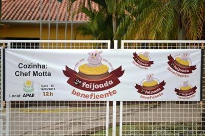 Apae de Içara promove feijoada