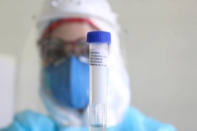 Covid-19: China deve aprovar 1º medicamento contra o vírus em dezembro