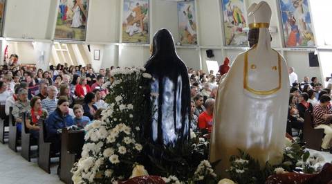 Festa em honra a Santo Agostinho e Santa Mônica atrai grande público