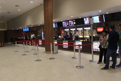 Cinema do Nações terá sessão até meia-noite de hoje